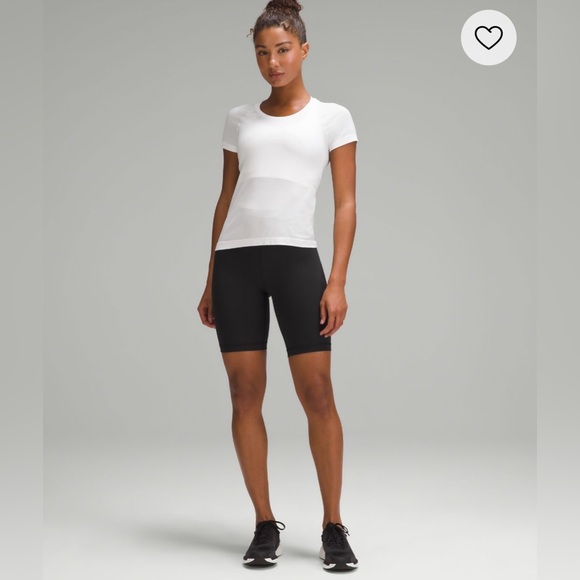 Lululemon Wunder Train High-Rise Short 8” Size 6 - Picture 5 of 12